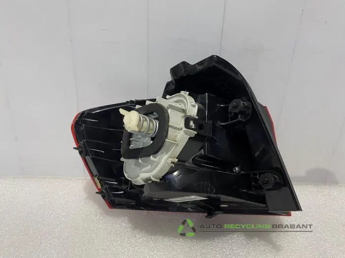 Rücklicht rechts - 86f5ce1d-58f0-4f43-8ab9-d6a7f40690c7.jpg