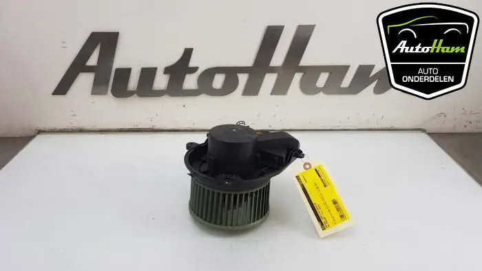 Kachel Ventilatiemotor Volkswagen Passat