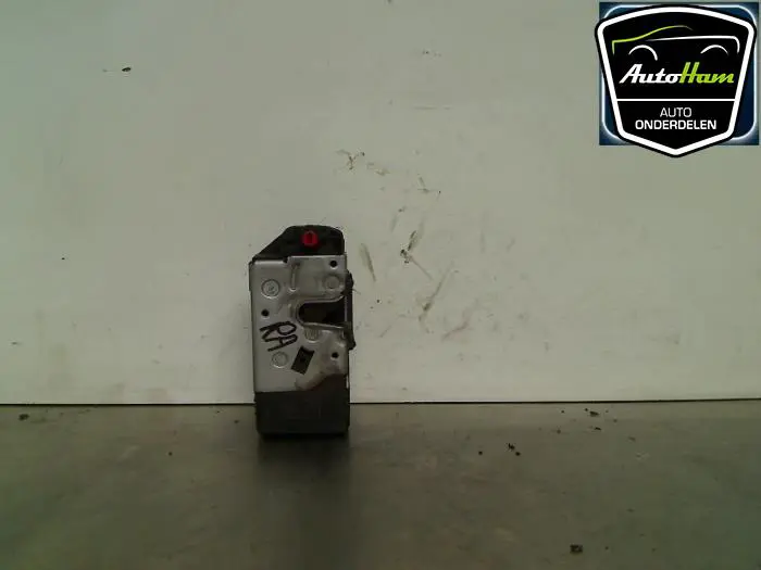 Deurslot Mechaniek 4Deurs rechts-achter Opel Astra