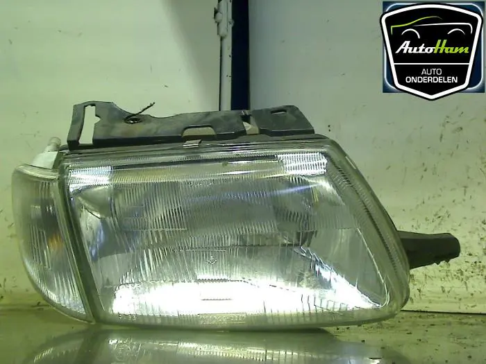 Koplamp rechts Citroen Saxo