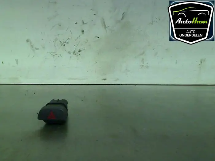 Paniekverlichtings Schakelaar Ford Focus