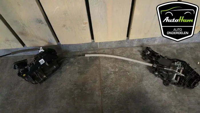 Deurslot Mechaniek 4Deurs rechts-voor Volkswagen Golf