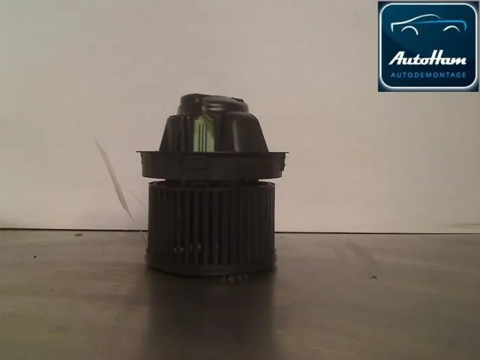 Kachel Ventilatiemotor Peugeot 207
