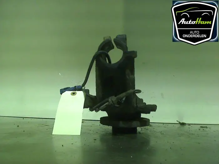 Fusee rechts-voor Peugeot 207