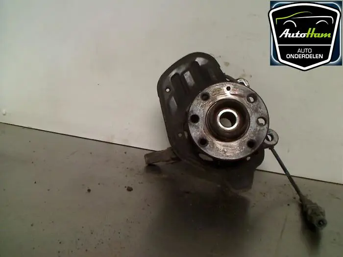 Fusee rechts-voor Opel Meriva