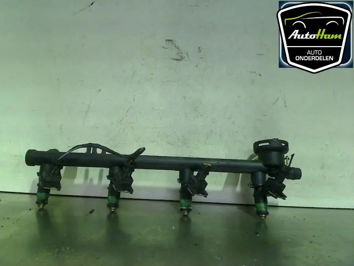 Injector (benzine injectie) Renault Laguna
