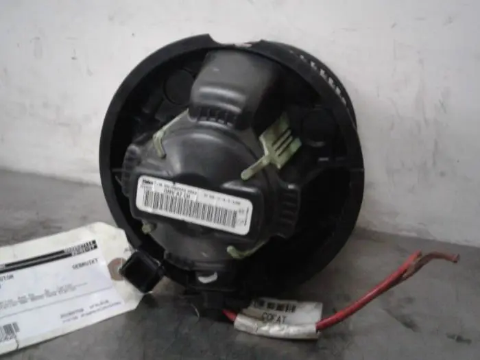 Kachel Ventilatiemotor Peugeot 207