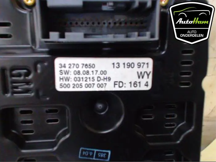 Display Interieur Opel Signum
