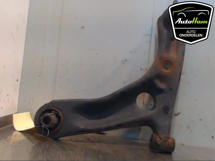 Draagarm links-voor Peugeot 107