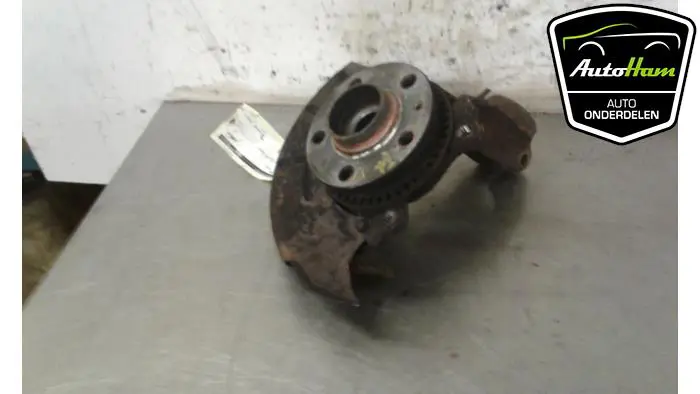 Fusee rechts-voor Volkswagen Bora