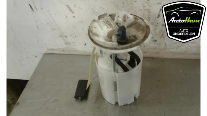 Benzinepomp Opel Corsa