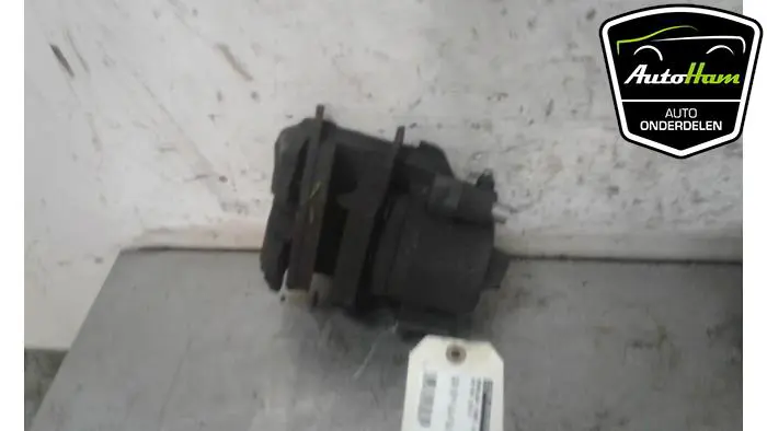 Remklauw (Tang) links-voor Volkswagen Fox