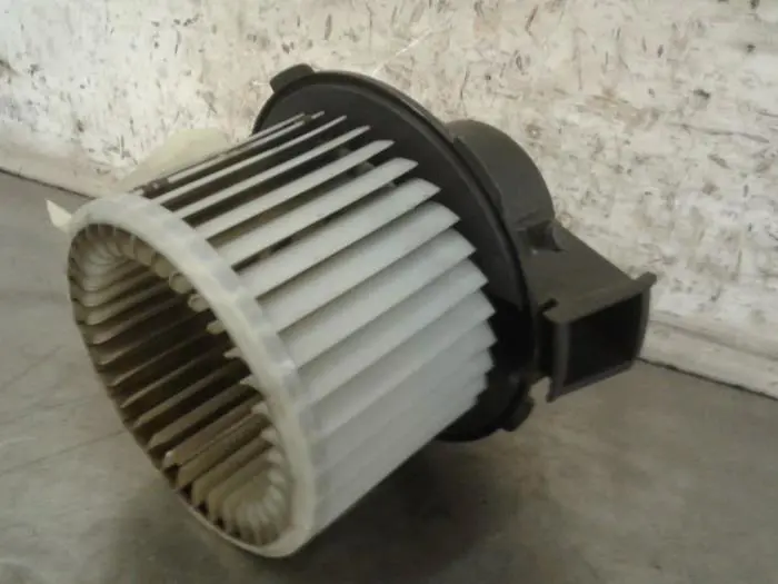 Kachel Ventilatiemotor Peugeot 307