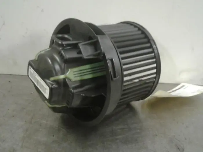 Kachel Ventilatiemotor Peugeot 207