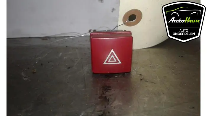 Paniekverlichtings Schakelaar Peugeot 206 PLUS