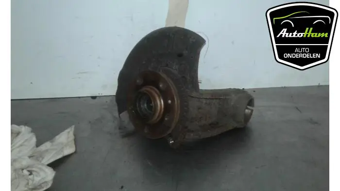 Fusee rechts-voor Skoda Octavia