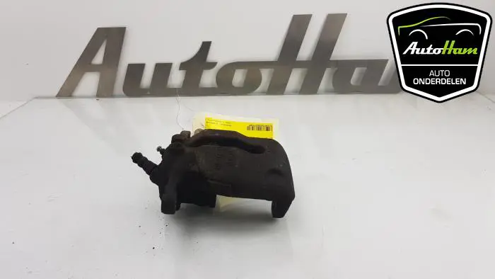 Remklauw (Tang) links-voor Renault Kangoo