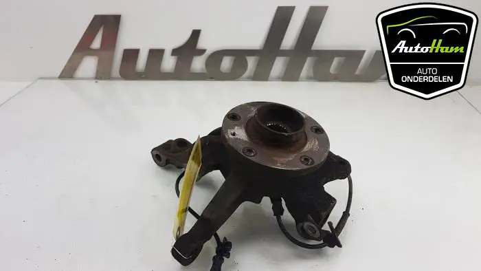 Fusee rechts-voor Renault Kangoo