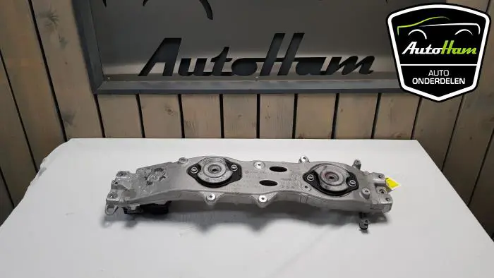 Subframe Volkswagen Golf