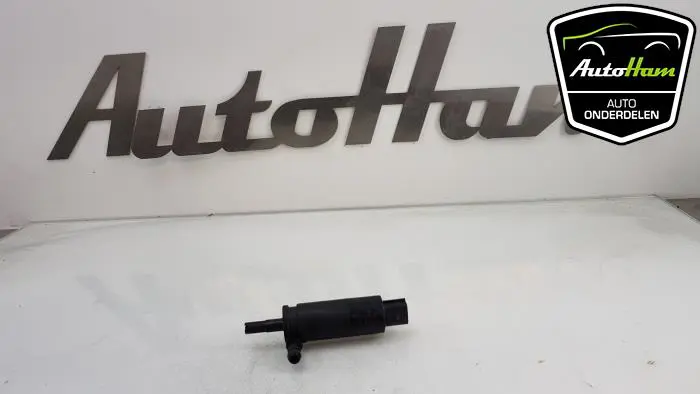 Ruitensproeierpomp voor Volkswagen Golf