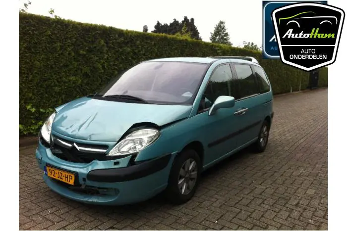 Citroen C8