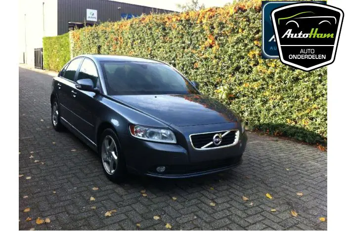 Volvo S40/V40