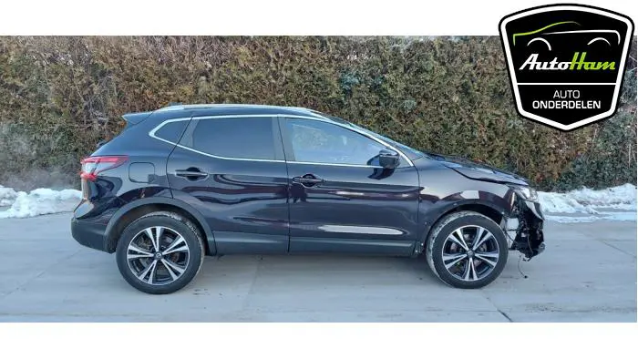 Nissan Qashqai+2