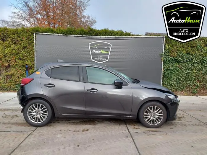 Mazda 2.