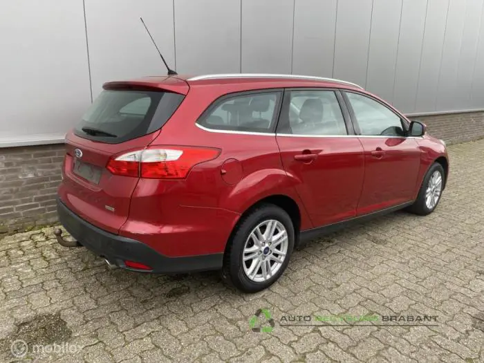 Ford Focus 2012 - large/c58f6fde-f8c6-4b81-bfc8-a02d08722fee.jpg