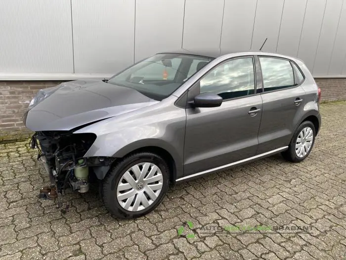 Volkswagen Polo 2010 - large/c42e5328-3451-42ce-a8ed-95ec081ef7d4.jpg