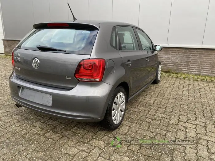 Volkswagen Polo 2010 - large/db31275d-2b4b-4e37-aed1-71c648b33612.jpg