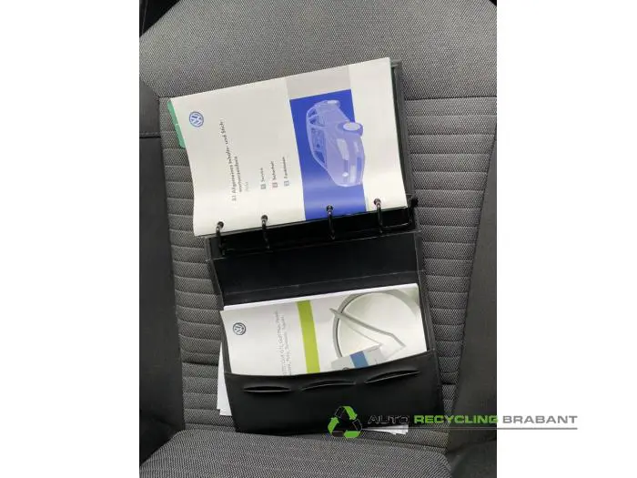 Volkswagen Polo 2010 - large/f6a4a7b8-eb02-418a-a330-19086a578a17.jpg