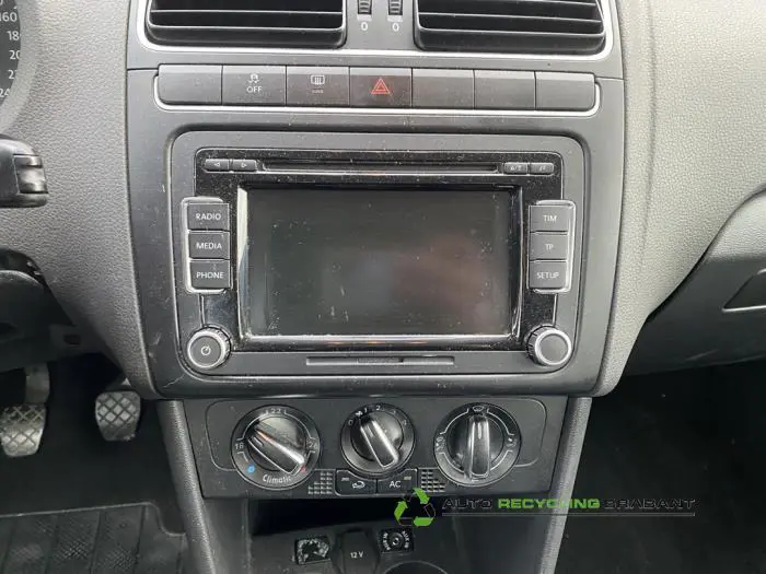 Volkswagen Polo 2010 - large/fde570fd-57cc-4d16-abc7-3ae227c328b0.jpg